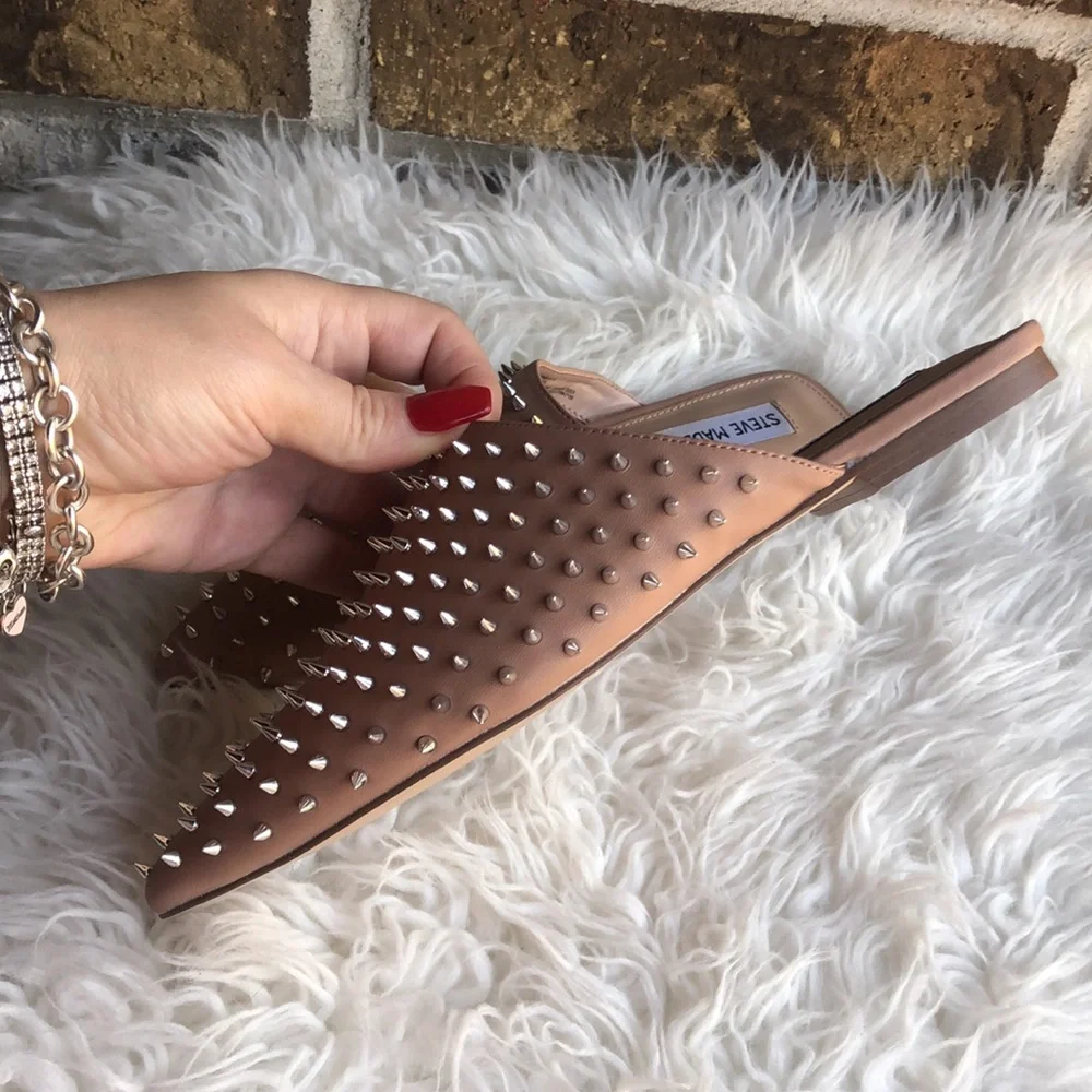 Steve Madden Women's Pinpoint Mules - Picture 3 of 7